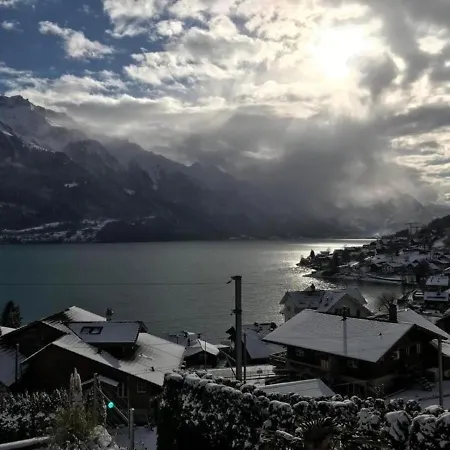 Panoramastudio An Bester Lage Mit Aussicht Auf Brienzersee Und Berner Alpen! Apartment
